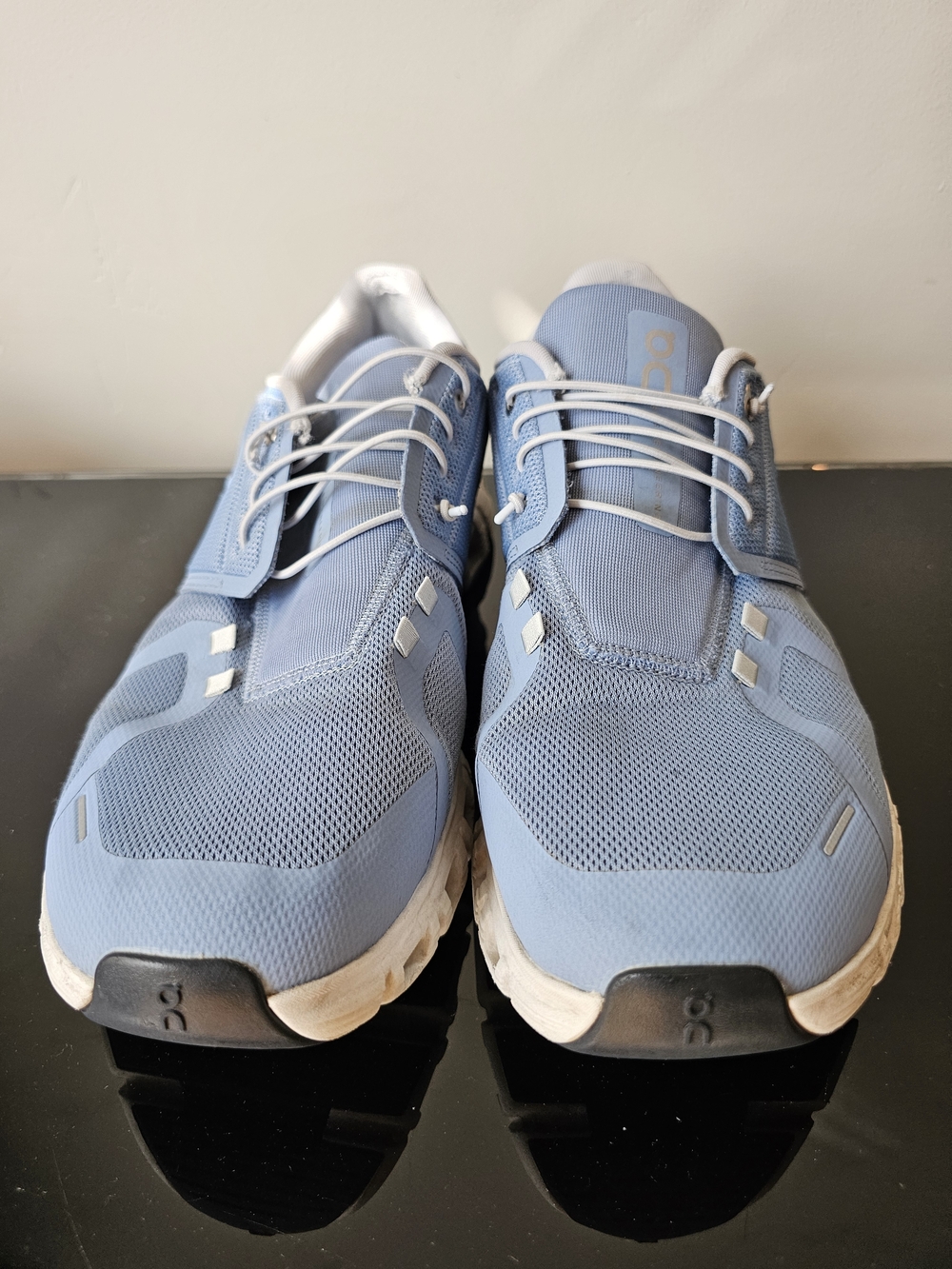 On Running Men’s Cloudswift Lightweight Blue Running Shoes